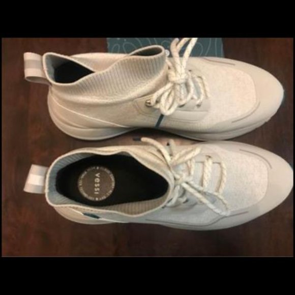 Vessi Shoes ***NEVER WORN** for men - Picture 4 of 6